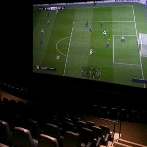 Meet your Posher, Alvaro